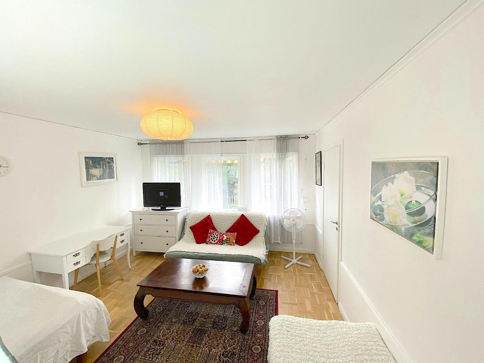 Tallkrogen Romantic House - Upper Or Lower Apartment Stokholm Dış mekan fotoğraf